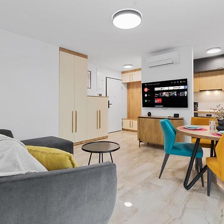 Apartament Opera Residence - Cismigiu, Eroilor, Free Private Parking 布加勒斯特 外观 照片
