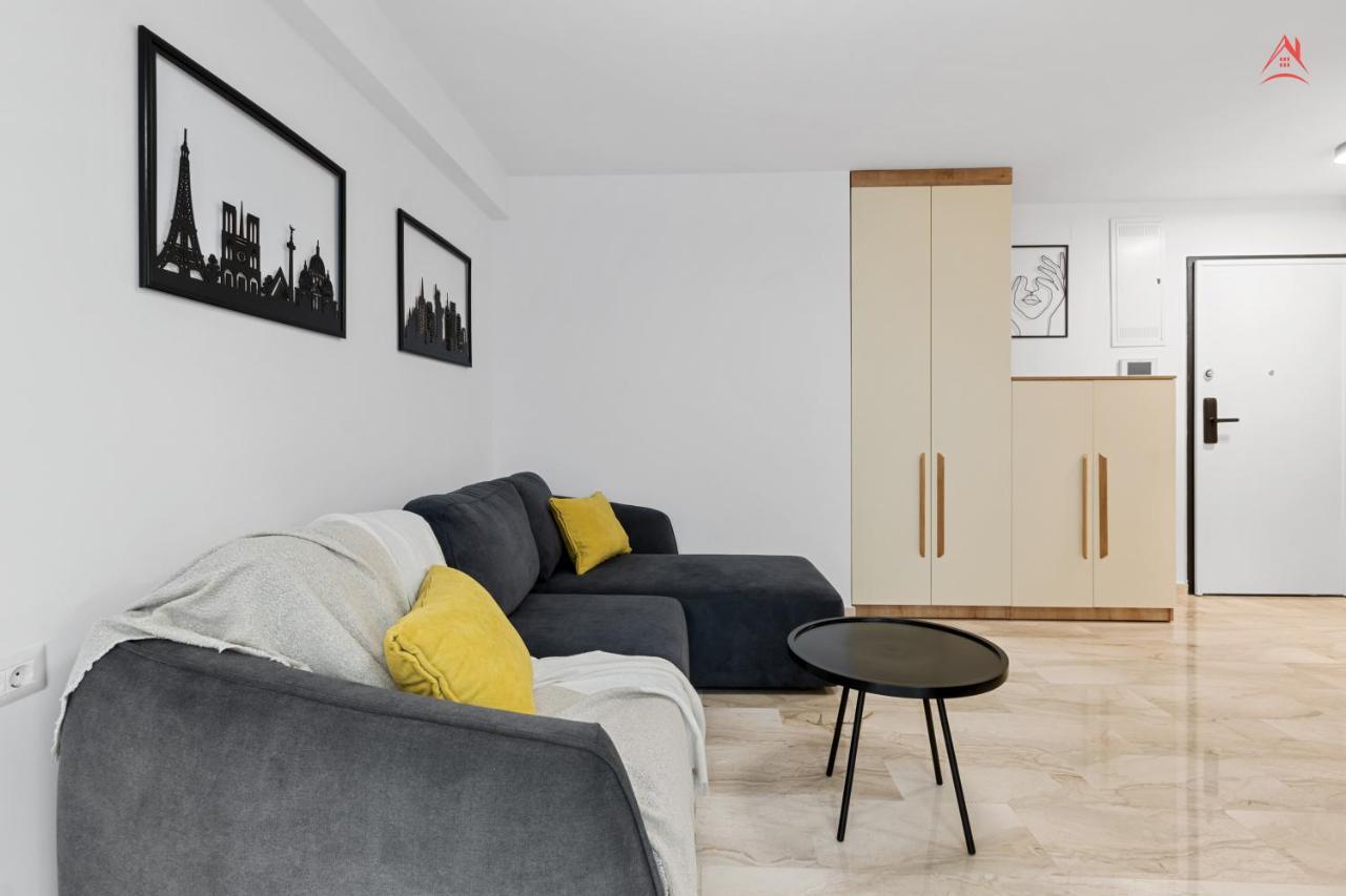 Apartament Opera Residence - Cismigiu, Eroilor, Free Private Parking 布加勒斯特 外观 照片